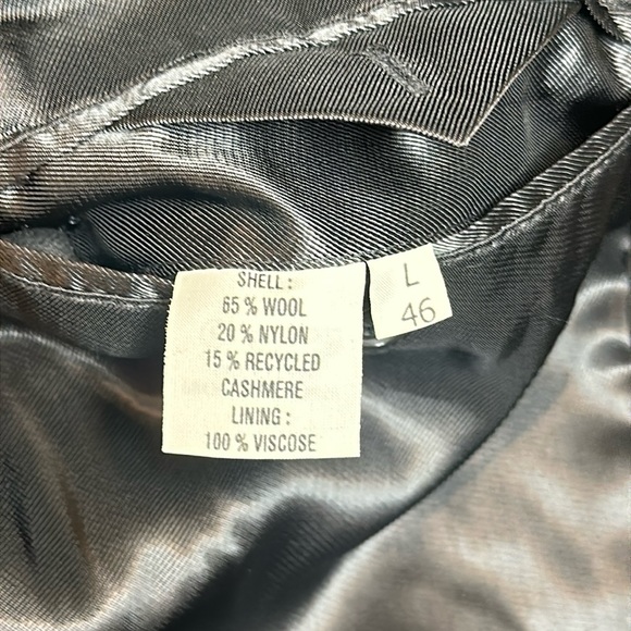 EUC Men’s Silver Cloud Italian/Bulgarian Cashmere Blend Long Casual Overcoat,46L - Picture 16 of 16